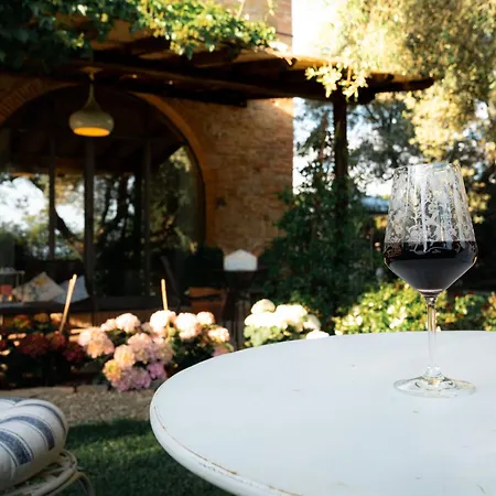 Maison De Coco Vico dʼElsa