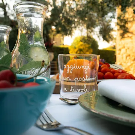 Bed & Breakfast Maison De Coco 4*