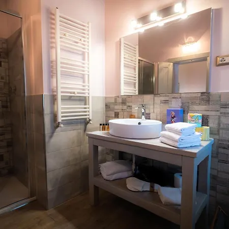 Maison De Coco Bed & Breakfast